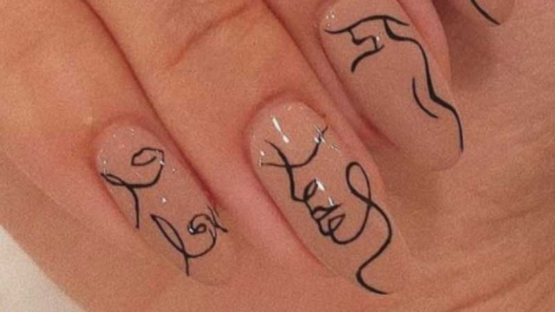 Nail art color nude
